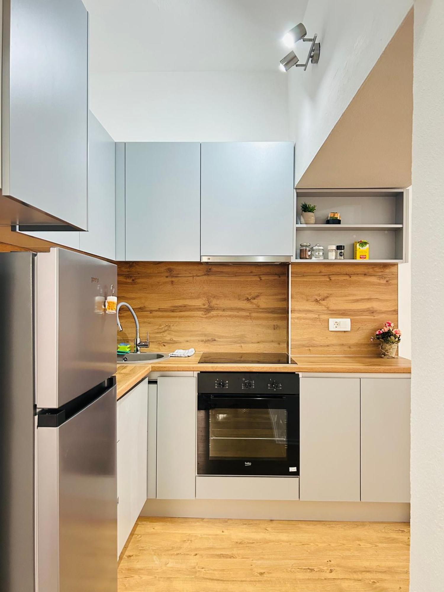 מוסטר Apartment Tajra מראה חיצוני תמונה