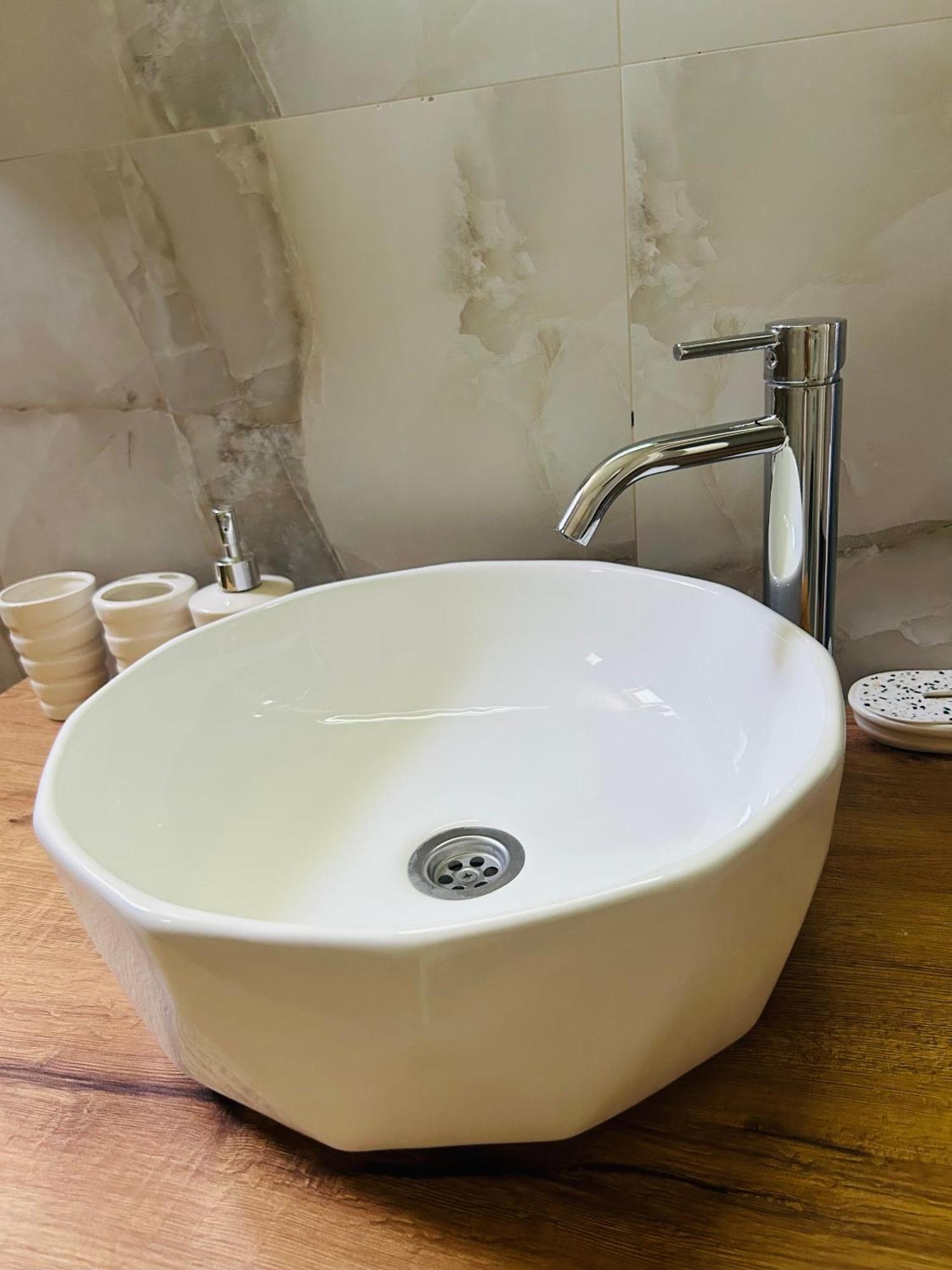 מוסטר Apartment Tajra מראה חיצוני תמונה